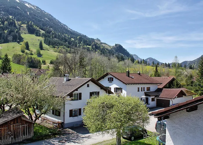 Haus Bergland Inkl Koenigscard Mit Kostenlosen Bergbahnen Und 3h Skipass Lejlighed Pfronten